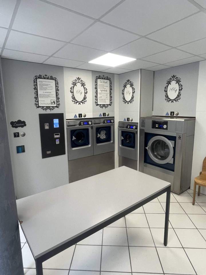 Laverie libre-service moderne Clermont-Ferrand